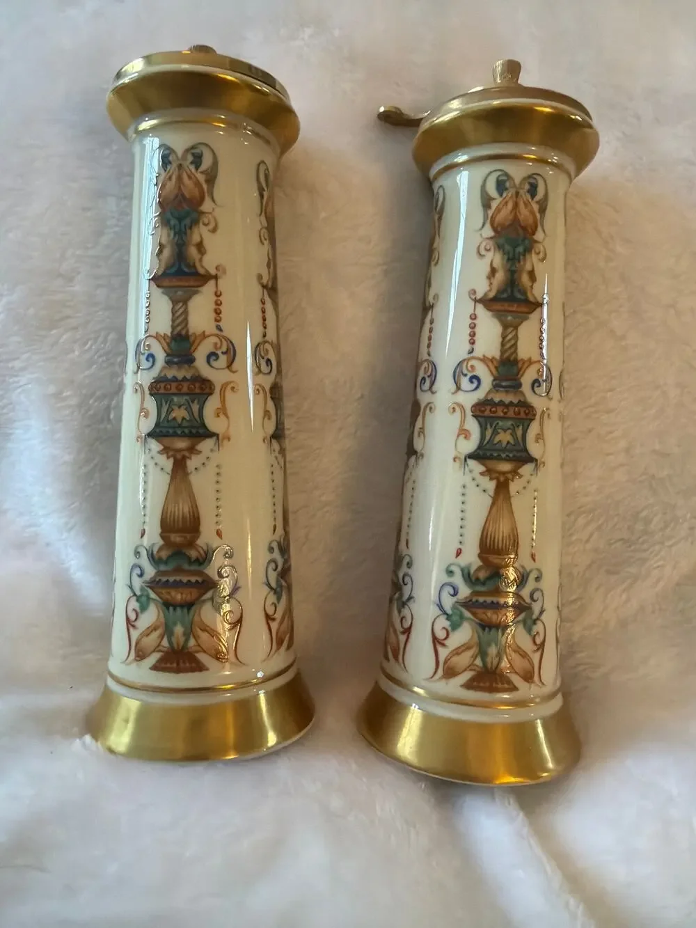 Lenox Spice Village Porcelain Salt & Pepper Mill Grinder Set USA Ceramic Brass
